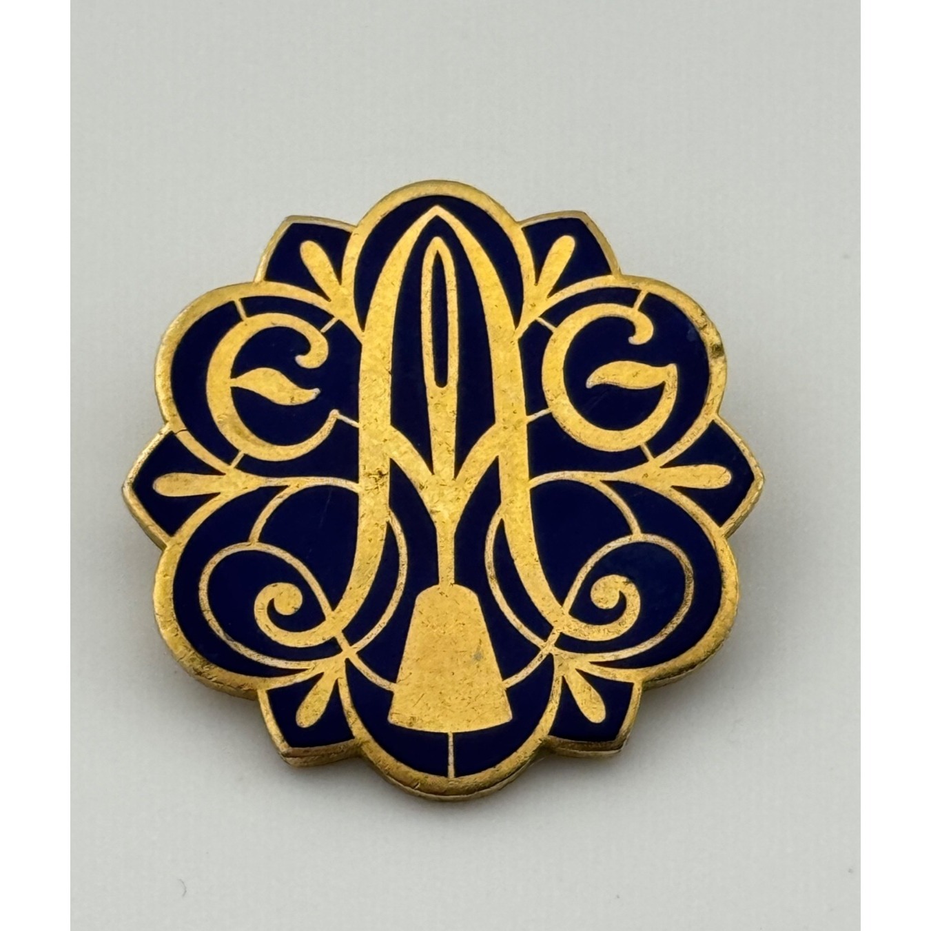 Vintage Embroiderers Guild Of America Enamel Gold Tone Pin Brooch Jostens